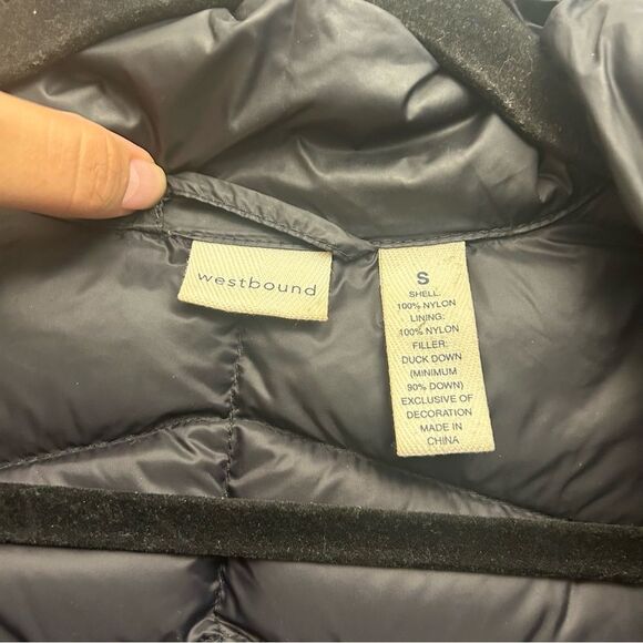 Westbound Small Black Puffer Vest Filler: Duck Down 90% down 2 zippered pockets - Picture 2 of 10